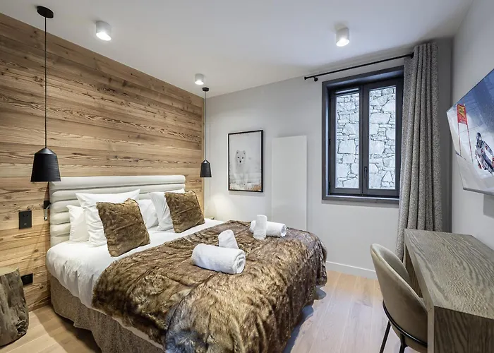 Daire Neuf 8 Pers, Sauna, Cheminee, Parking - Fr-1-562-63 Courchevel